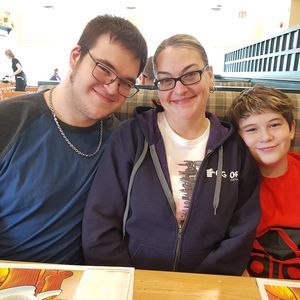 Meet your Posher, Lynn